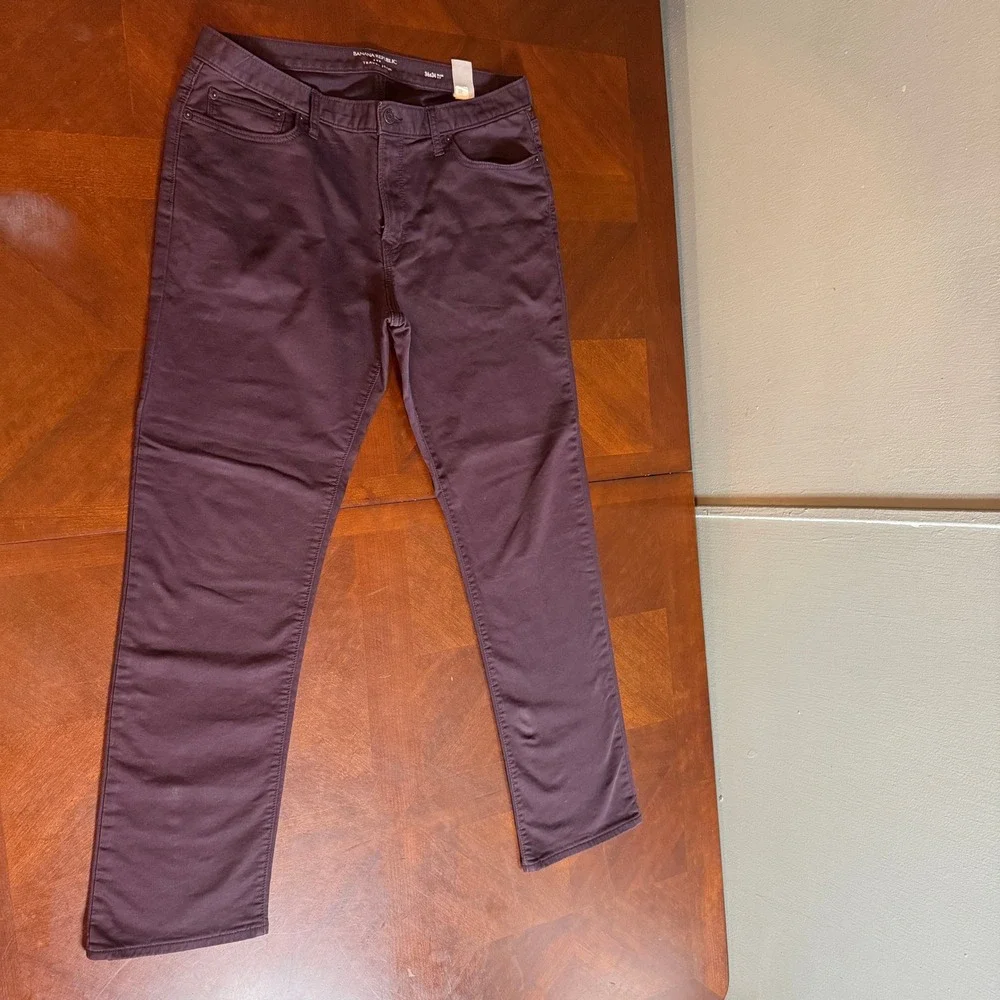 Banana Republic Mens Travel Jean 36x34 Slim Fit Plum Purple Stretch Denim Pants